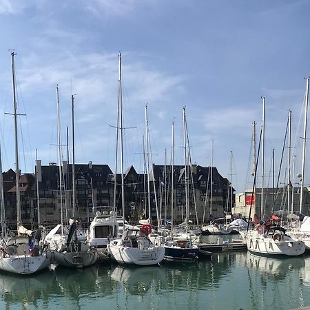 Le Pullman Appartement Deauville Buitenkant foto